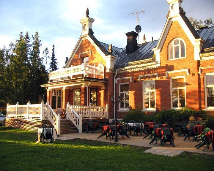 Hotel Bjoerkuddens & Restaurang Sandoverken