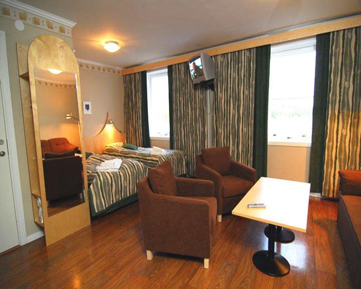 Bjoerkuddens & Restaurang Hotel 3*